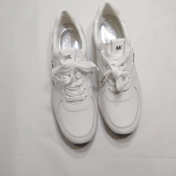 Michael Kors new Size 8 Allie trainer leather sneakers - Picture 4 of 9